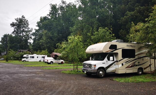 eclipsecamperpark1-dbff6287.jpg