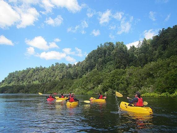kayak-en-rio-maullin-01-20b5ad7d.jpg
