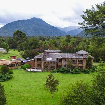 andes-lodge-mobile-02-111eea3d.jpg