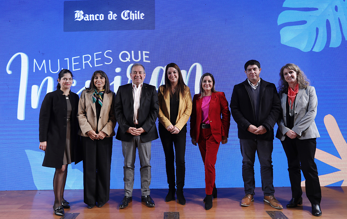 Cuarenta mujeres microempresarias y líderes de organizaciones sociales son destacadas por Banco de Chile con el premio “Mujeres que Inspiran” 2022