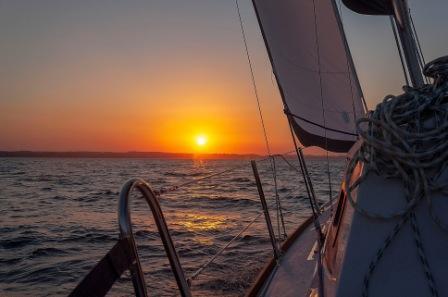 atardecer_navegando_baja.jpg