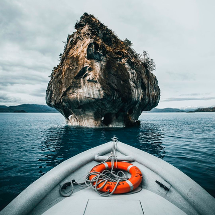 catedrales-de-marmol-bote.png